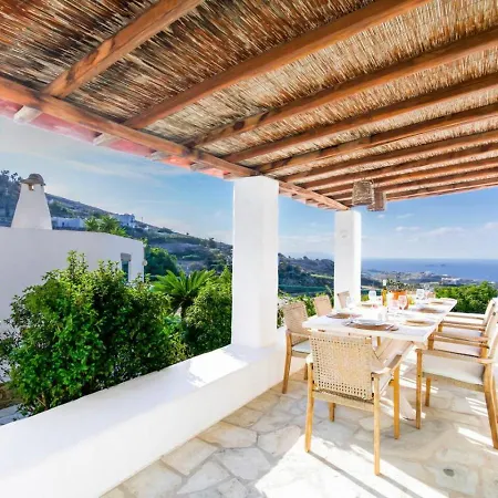 Ypsos - Overlooking Country house Parikia (Paros)